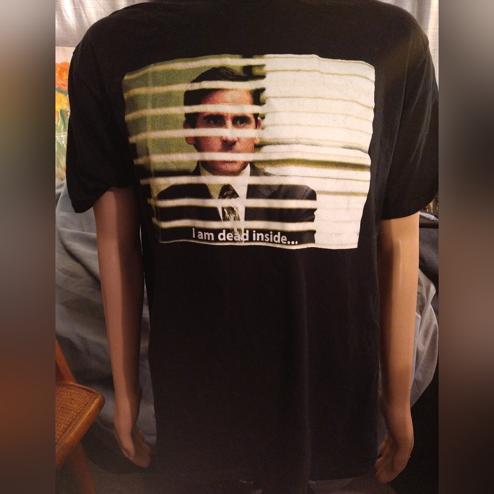 Men's Black Graphic T shirt featuring Steve Carrel "I am dead inside..." Size L